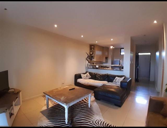 2 BEDROOM APARTMENT FOR SALE IN ROOIHUISKRAAL NORTH